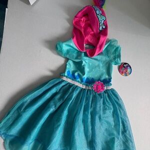 Dream Works Trolls World Tour Costume Dress - Size 6/6X - NEW With Tags.